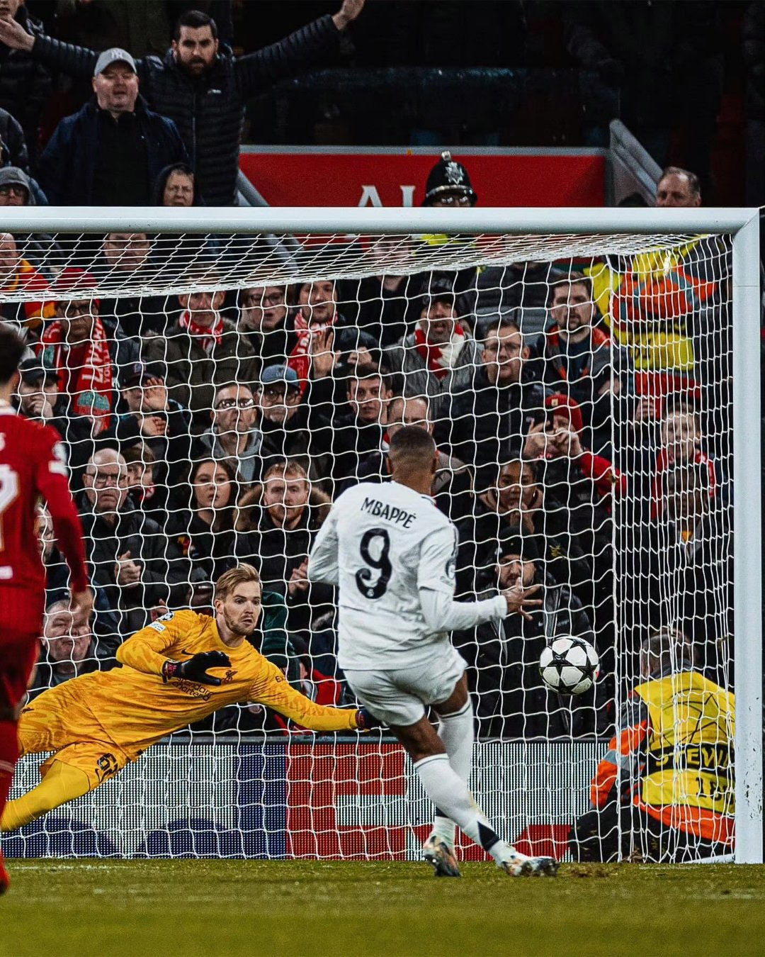 DWG不断突破！，姆巴佩连续十五场比赛得分超过大比分获胜再创辉煌时刻的简单介绍